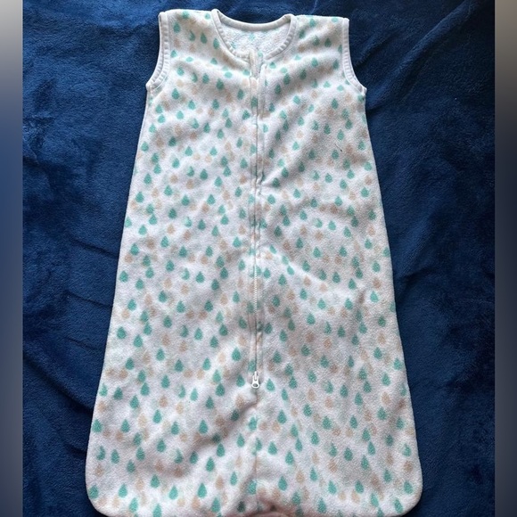 Fleece Wearable Blanket - Picture 1 of 3